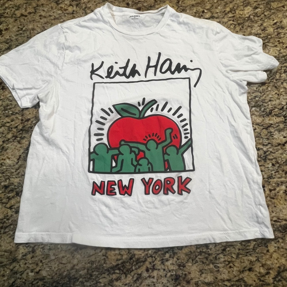 Old Navy Keith Haring New York Graphic T-Shirt White XL Short Sleeve Apple Art